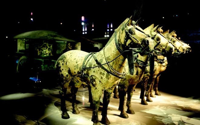 水银|秦始皇陵里水银深度达到35米,当时是如何得来的?