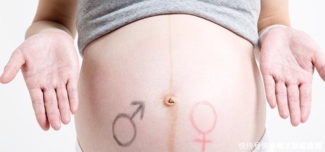 宝宝们|90后孕妈一胎生俩娃，家人高兴迎接双胞胎，医生竟然说不是双胞胎