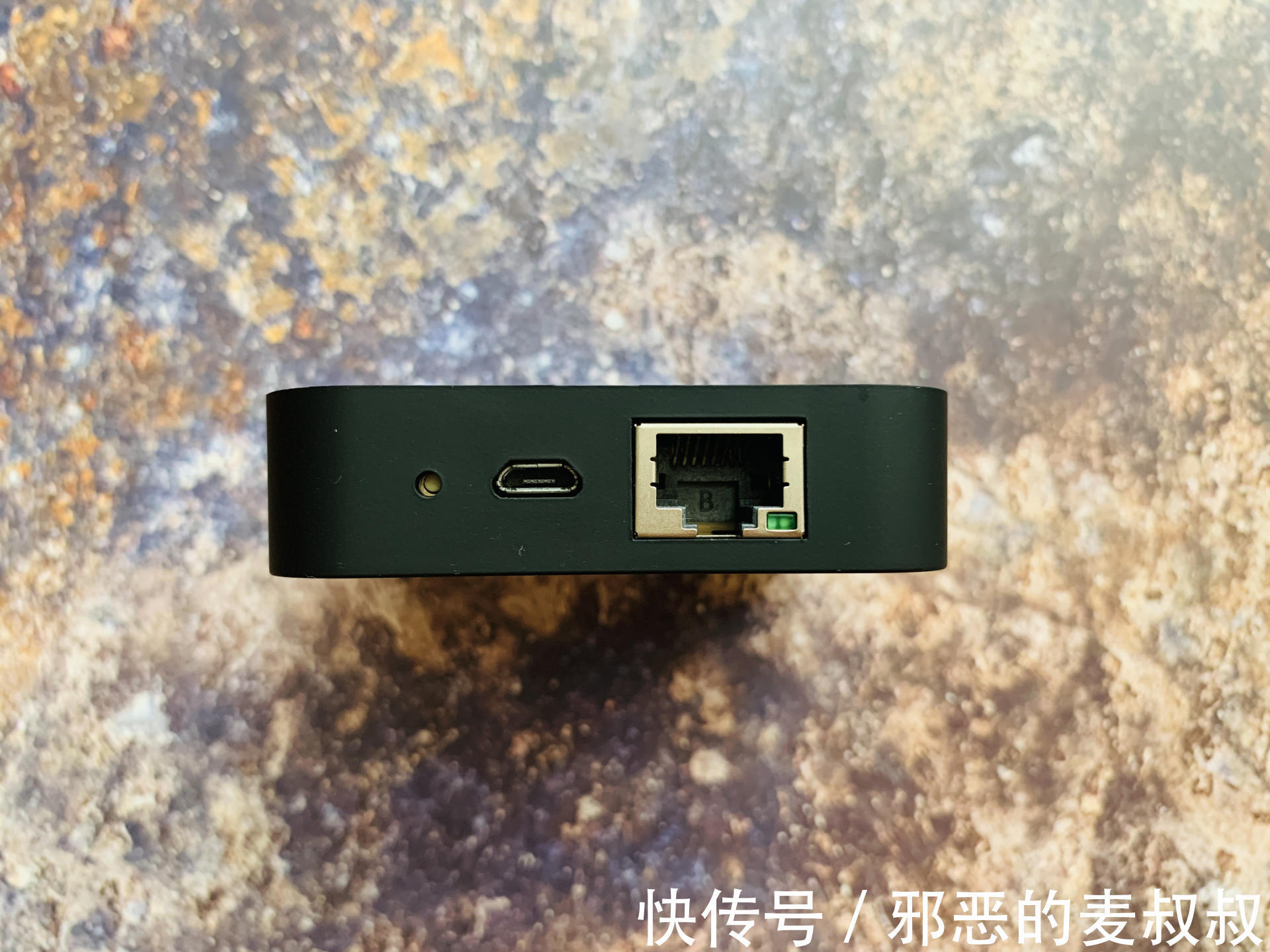 蒲公英x1|个头小小,功能强大——蒲公英X1旁路由盒子打造最经济私有云方案