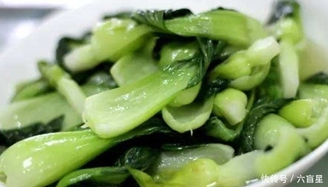炒青菜第一步是什么?好多人做错了,难怪炒出来又老又硬还难吃