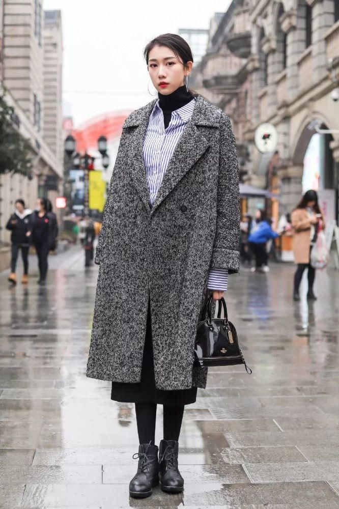今年冬天“外套+外套”火了！！又暖又时髦！！