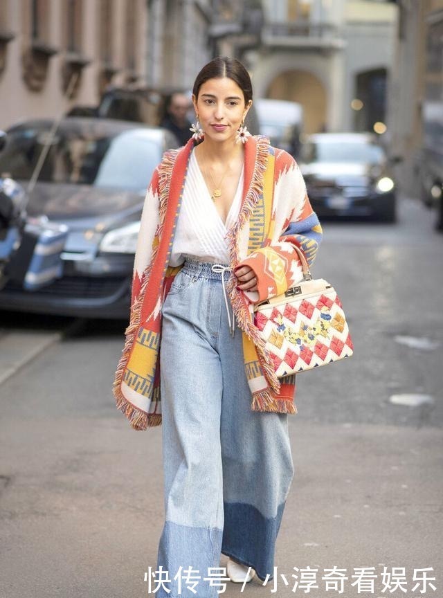 今年冬天火了一种穿法,叫“外套+老爹裤”,承包你一整季的时髦