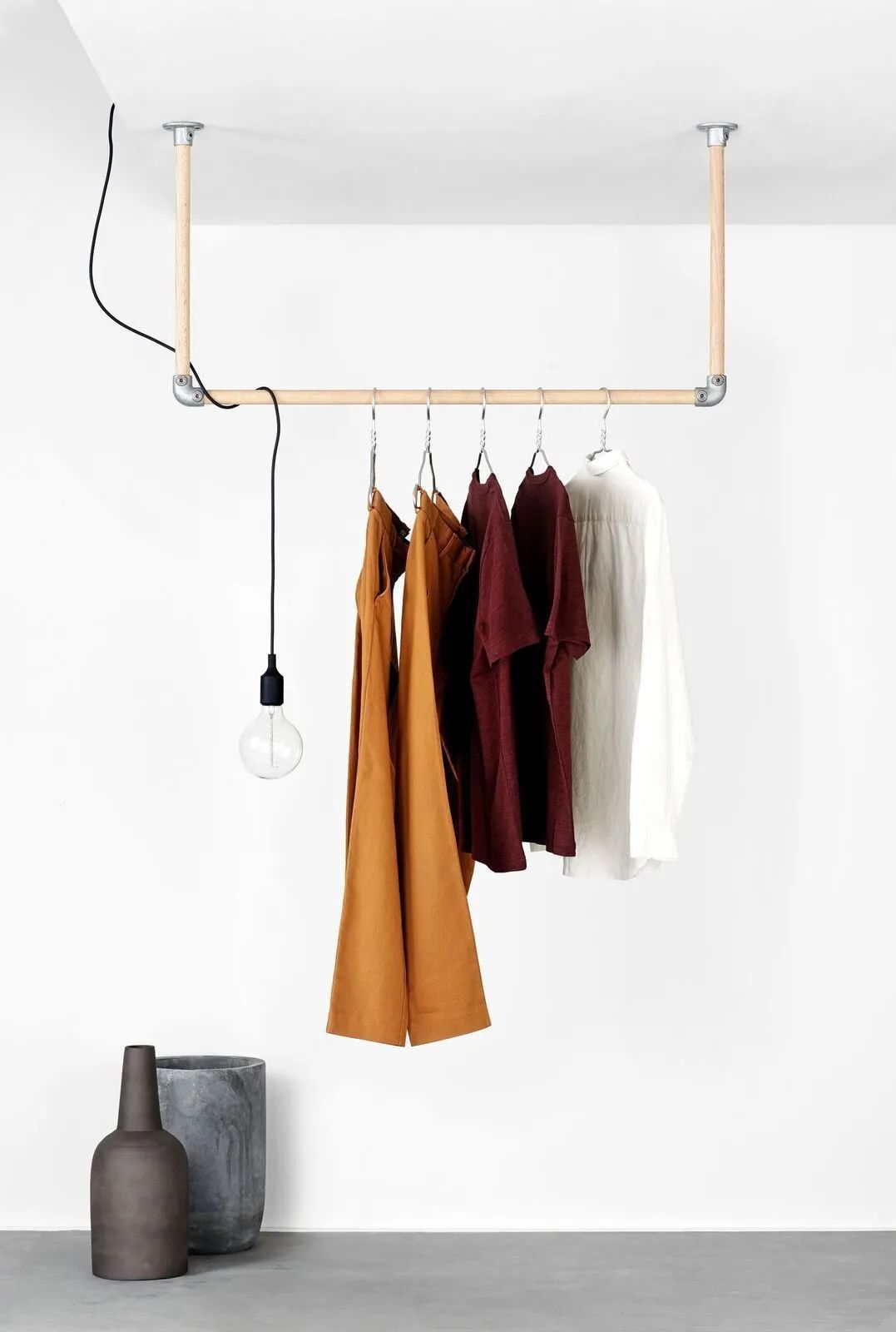 衣架|睡觉前、进门后脱下来的衣服放哪好别傻傻放沙发上了……