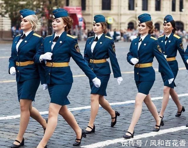 阅兵仪式|世界各国女兵大比拼，看看哪个国家女兵更加英姿飒爽