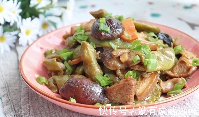 食材|教你做一道下饭家常菜，食材简单，做法也是看一次就会