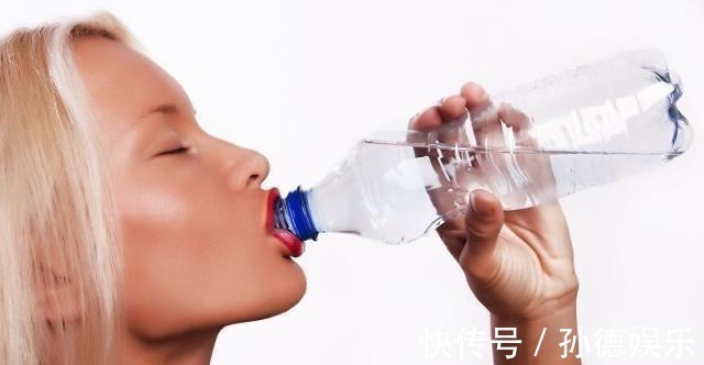 温开水|多喝水不如会喝水，3个时间点喝水养生效果好，但2个时间不能喝