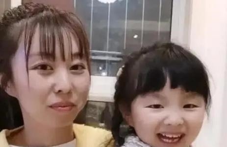 快乐的童年|悦悦因想念许敏委屈大哭,田静一旁耐心安慰,孩子的感情最真实