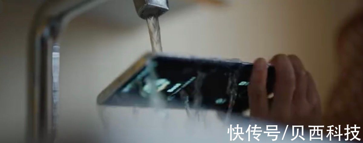 十个暴虐方式对待荣耀Magic3 后完好无损,是什么科技力在支撑?