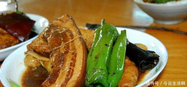 小店|徐州这家小到连张桌子放不下的小店,凭着一块把子肉,火了18年