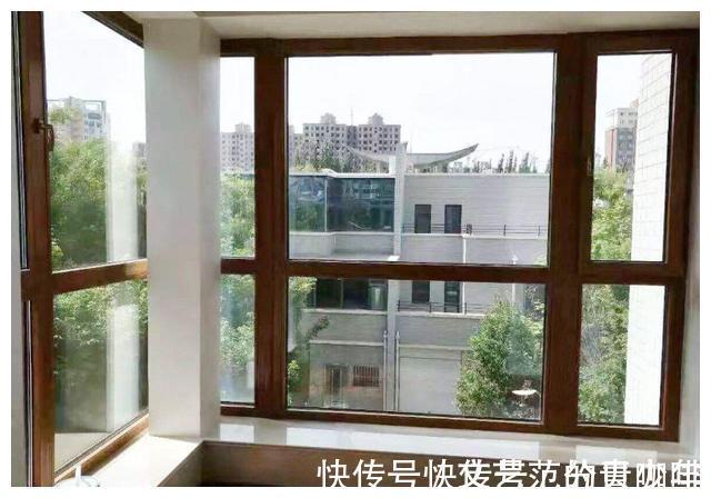 封窗|阳台封窗，这5样材料你得买好，否则徒劳无功，漏水又漏风