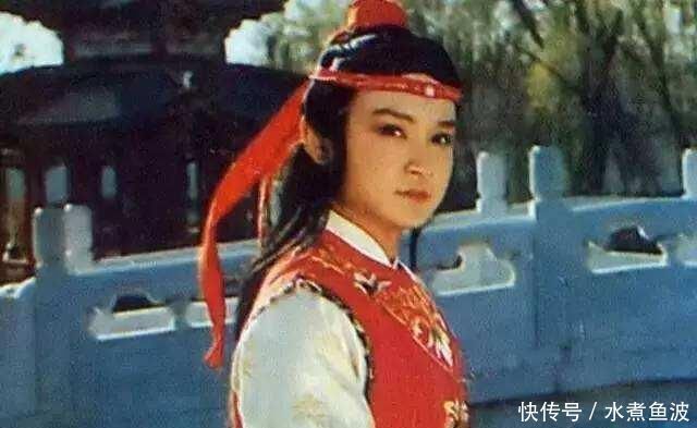 贾宝玉|作者安排贾元春在夜里省亲,是啥意思难道她是鬼