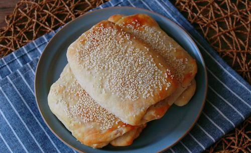  酥松|一个128层的烤饼是这样做成的！酥松又醇香，推荐给所有人