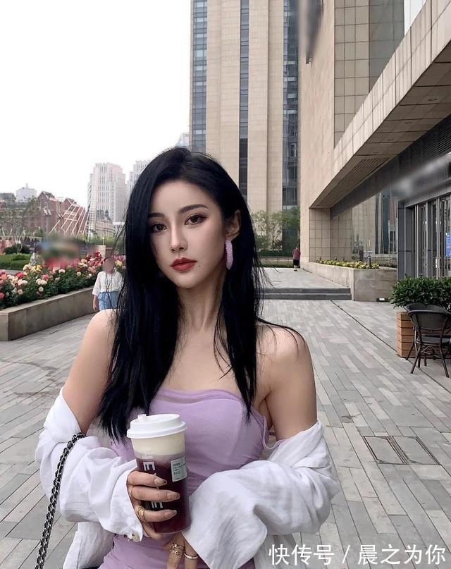 性感|95后天津美女,高颜值性感身材,0.6黄金腰臀比,网友:养眼了