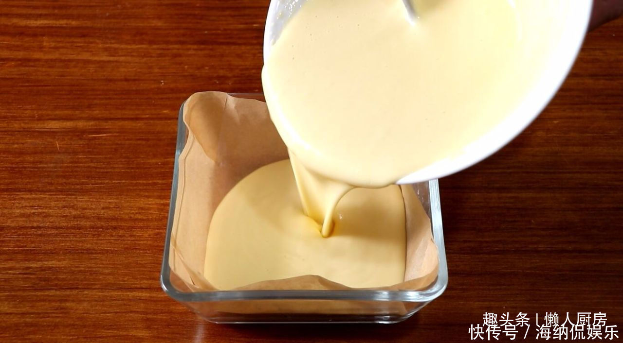 想吃蛋糕不用买，教你酸奶蛋糕的简单做法，无水无油，还不用烤