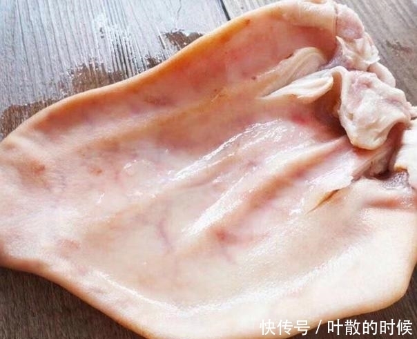 猪耳朵还能这么做?豆豉焖猪耳朵,味道鲜美