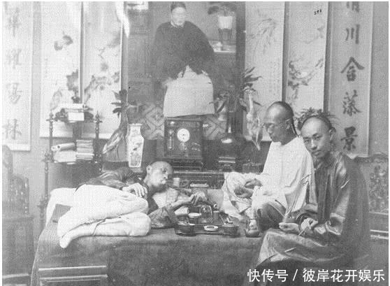 慈禧太后|清末罕见照，图3跪在雨中等待砍头的犯人，图5曾被慈禧太后吓得嚎啕大哭