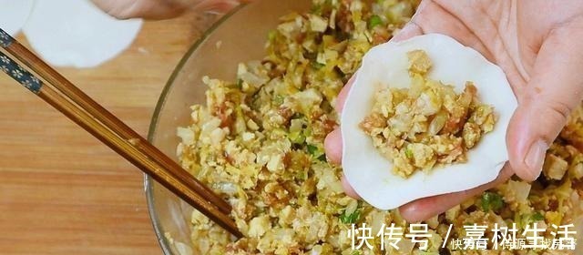 包饺子|北方的饺子馅,通用四种料,不腥不腻,真不用太复杂