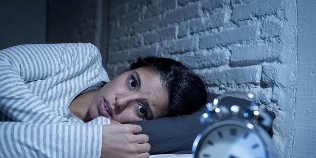 失眠症|经常失眠怎么办？医生：睡前做好3件事，助你一夜酣睡到天亮