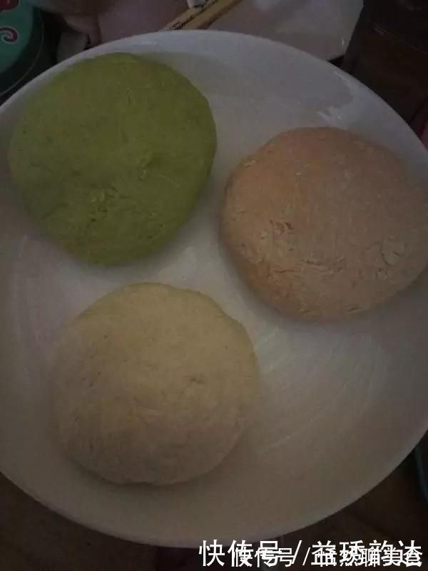 用它包饺子，比韭菜好吃，比包子好看，鲜嫩味美香气十足