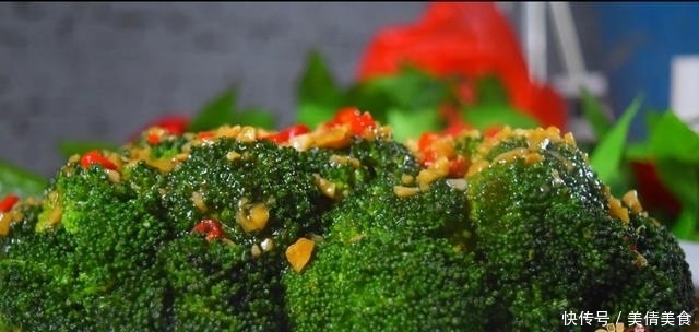 下饭|蒜蓉西兰花最好吃的做法,简单美味又下饭,看看你喜欢吃不?