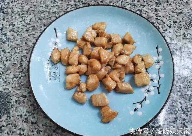 身边的天然“叶酸”,女人经常吃,子宫干净了,气色就好,真好看