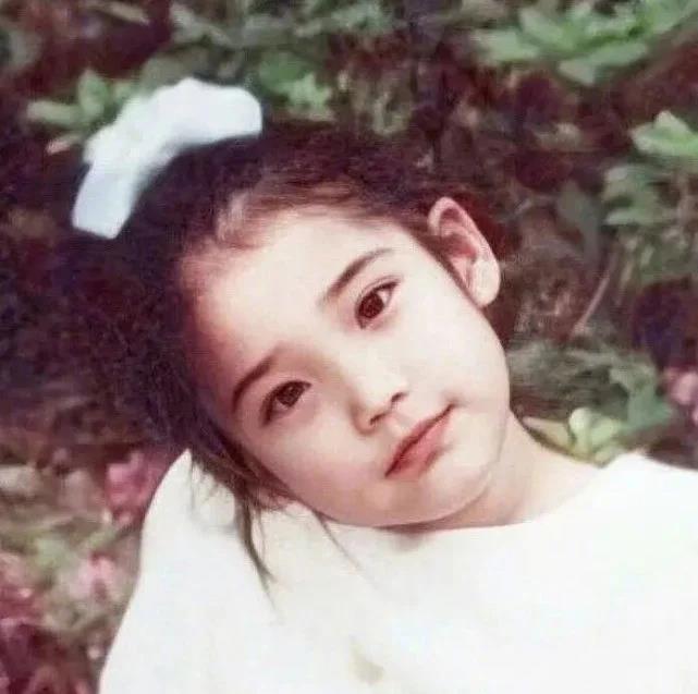 双眼皮线|女孩脸上若有这3条美人线,小时候再丑也不怕,长大后颜值不会低