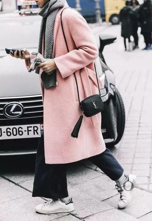 冬季围巾怎么搭配才保暖又时髦？记住这4个小技巧就足够了