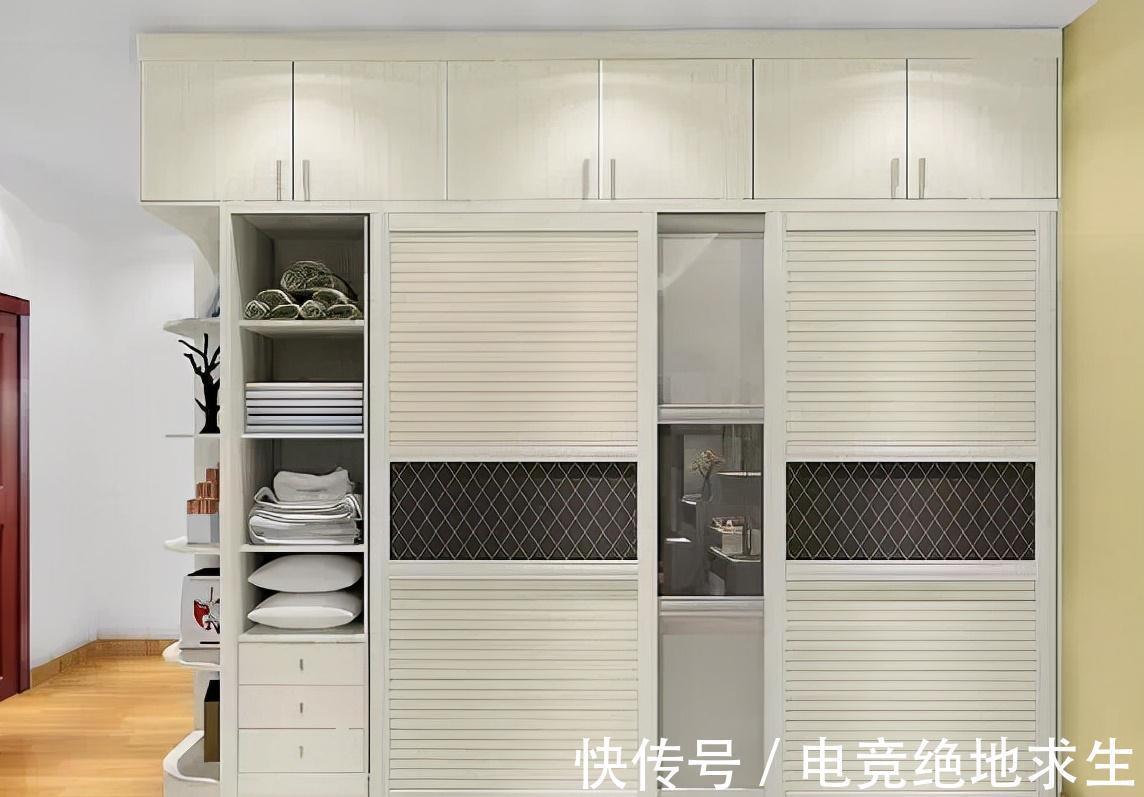 收纳|定制衣柜别再侧面封边，留15cm做功能区，观赏性大增，实用性翻倍