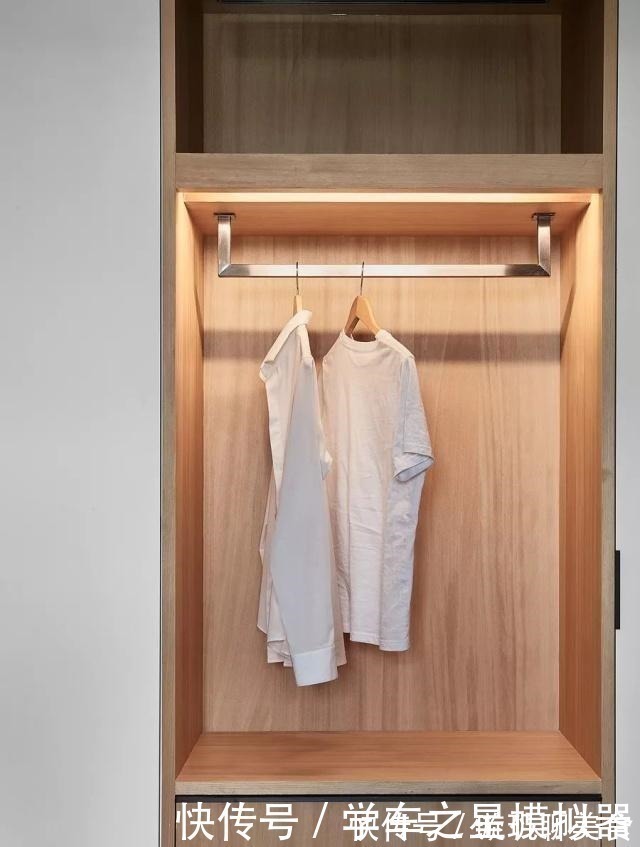 次卧|一样的80㎡,他家装修出的效果为什么这么宽敞,超大客厅真棒!