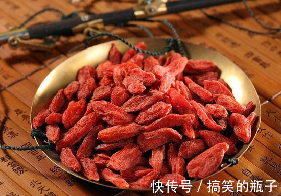 营养物质|你真的会泡枸杞吗泡错了等于白泡,这么做才能发挥最大功效