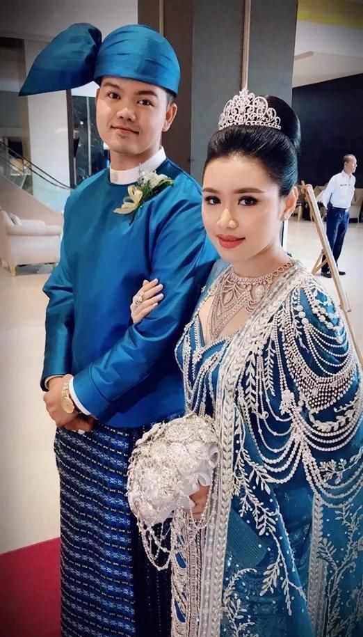 土豪|缅甸又见土豪婚礼,新娘一身价值十多亿,连捧花都是钻石