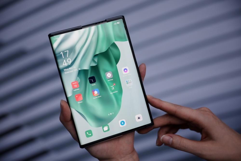 快速|就像是未来的魔术，OPPO X 2021卷轴屏手机快速体验