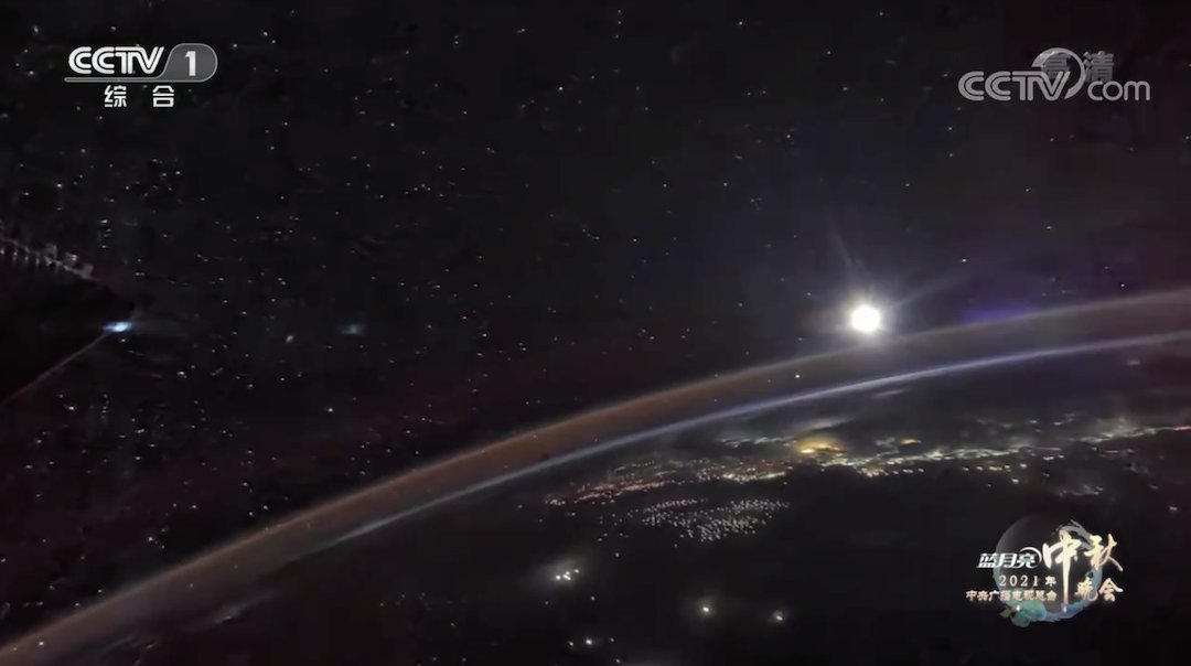 覺醒年代|精彩破圈！總臺秋晚如約開啟 全球網友盛贊唯美走心