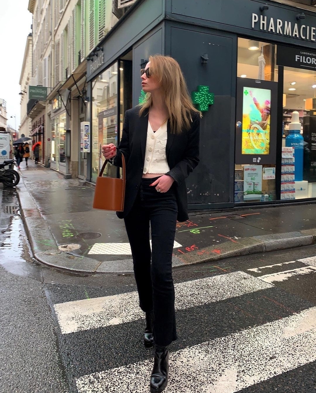 “同色系”确实显高级,但是不懂这3点法则,再怎么穿也不好看