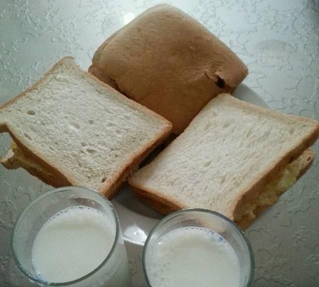 豆浆|这3种早餐，家长别再给孩子吃了，不仅没营养对身体也没好处