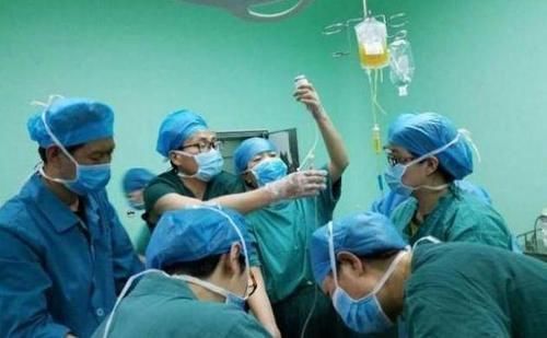 母亲们|“医生,我不喝牛奶”,孕妈生娃时闹出笑话,这些产房暗语别不懂