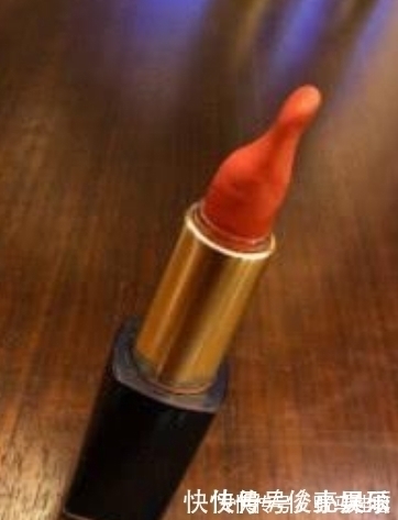 形状|你的口红都用成哪种形状了看到第三种,网友你是嘬着用吗