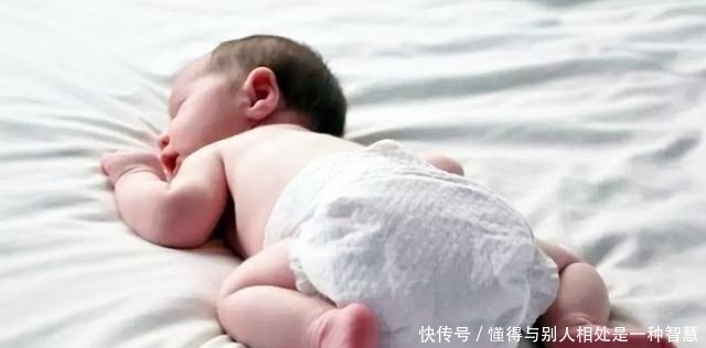 辅食|为啥不让宝宝喝“3段”奶粉?看看国外宝妈的做法,就明白了