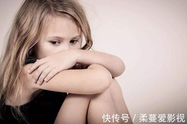 家长|孩子的这3种行为,其实是“自卑”的表现,很多家长还在沾沾自喜