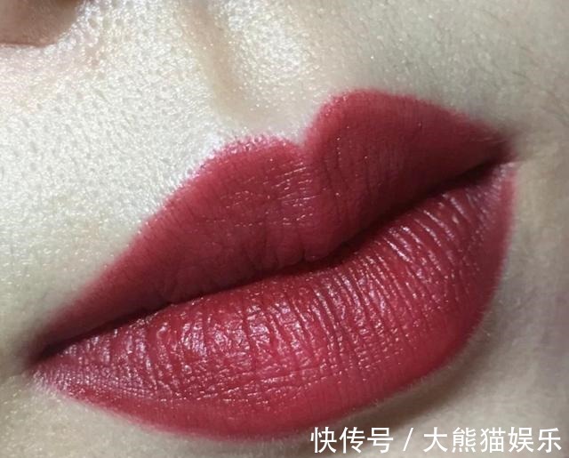 嘴巴 香奈儿口红并不受欢迎,网红热门色一半都踩雷,看你中招了吗!