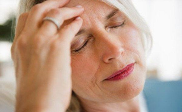 补充|妇科医生:女人50岁后,需补充4种营养素,或助缓解更年期不适