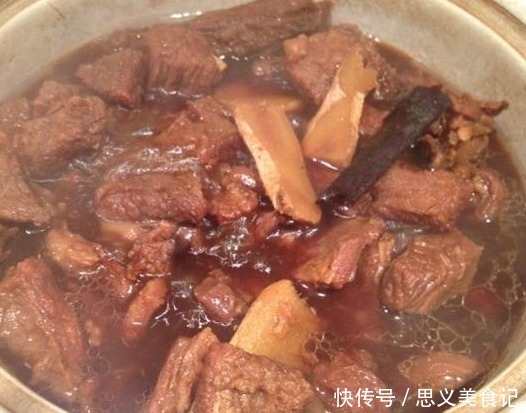  软烂|炖牛肉，别再用料酒和啤酒了，加点“它”试试，软烂入味没腥味