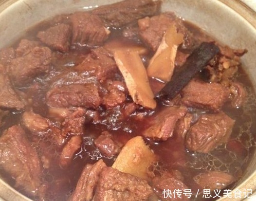 软烂|炖牛肉,别再用料酒和啤酒了,加点“它”试试,软烂入味没腥味