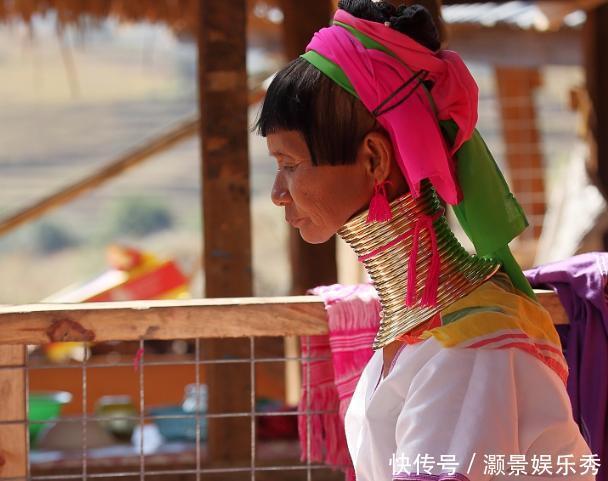 自信心|新娘“长颈鹿脖子”走红,天鹅颈显高贵,网友:新郎娶了在逃公主