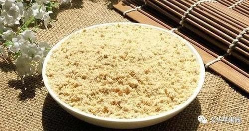 补肾|黑豆和它搭配早餐经常吃,精神足,腰腿矫健,状态就像年轻人