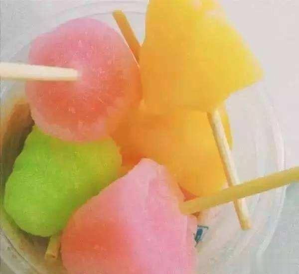 全都|童年的回忆,儿时吃过的7种冰棍,全都吃过的孩子应该会打酱油了