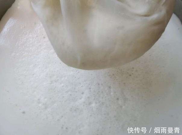 做豆腐脑,无需卤水石膏,换成它10分钟凝固,细腻嫩滑,好吃省钱