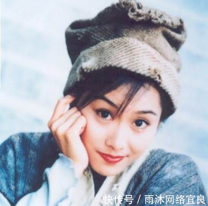 金庸笔下的冷血少女,咋就成了第一女侠?两个男人影响了她一生