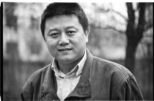 妻儿!王朔:我这一生最对不起自己妻儿,但我过世后家产全归徐静蕾