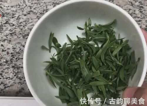 柳树|它是“天然阿司匹林”，能降低胆固醇和扩张血管，只要6元一斤！